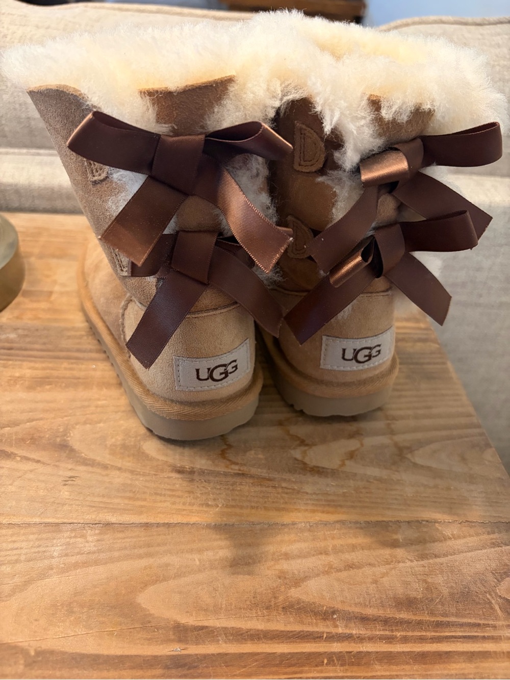 UGG Kids Bailey Bow Boot in Chestnut with Cream Shearling